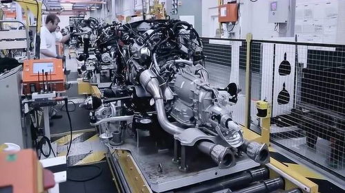 實拍賓利W12發(fā)動機組裝過程 精密工藝與奢華工程的完美融合